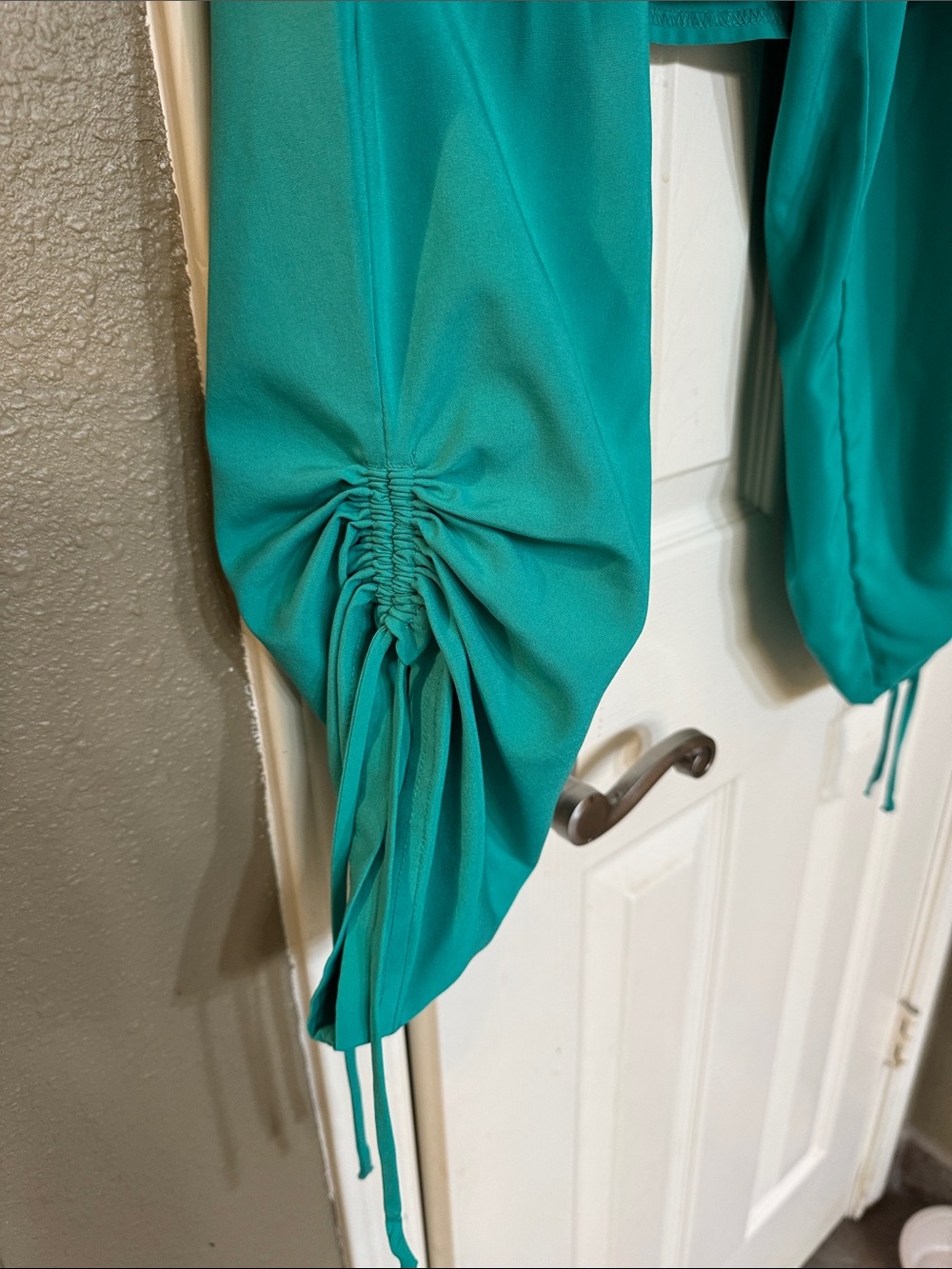 Uniform Advantage Teal Easy Stretch Scrub Set - Picture 2 of 3